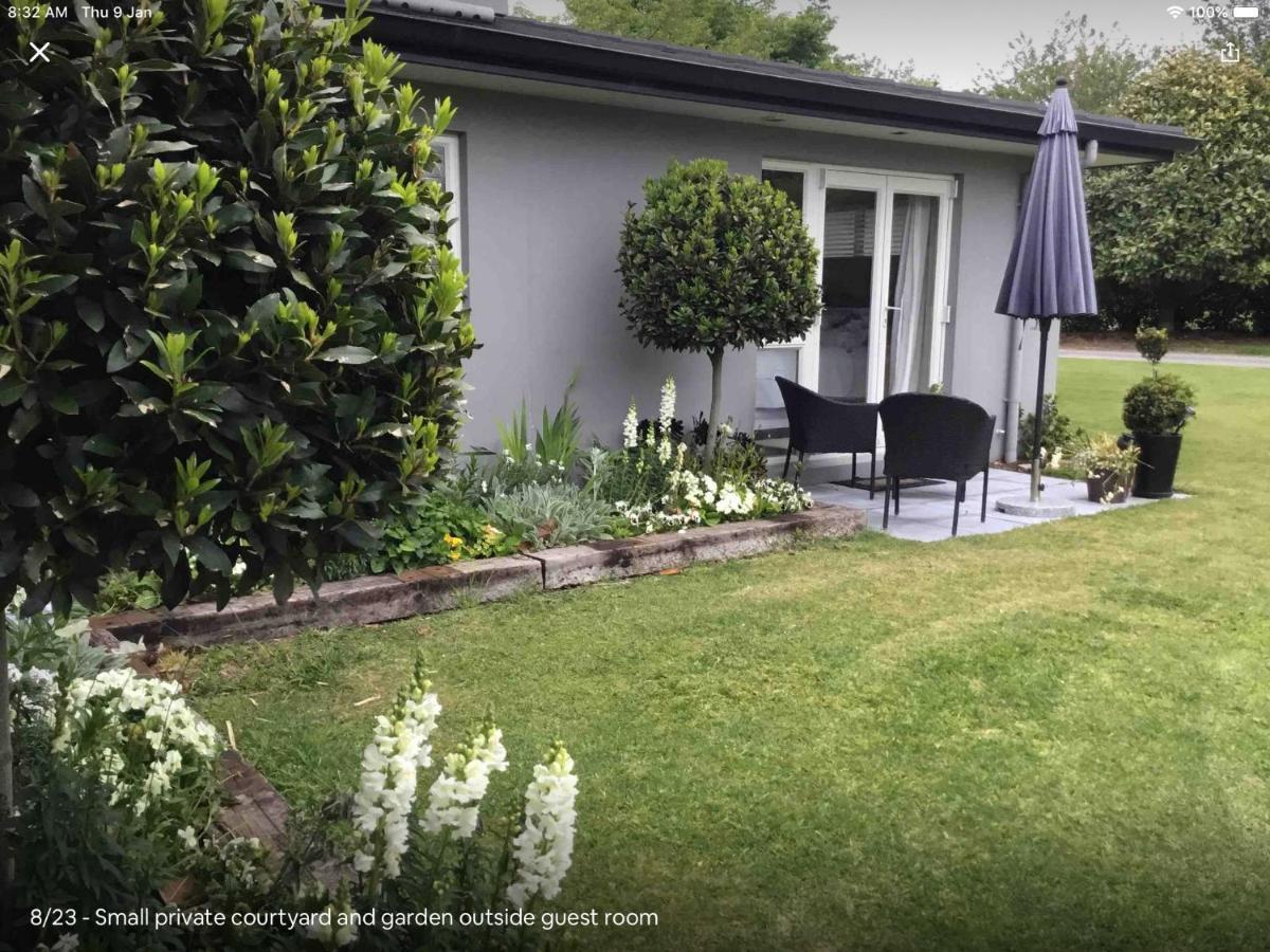 The Flower Nest Retreat Apartment Te Puna Exterior photo
